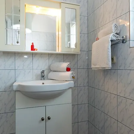 Apartment Orange